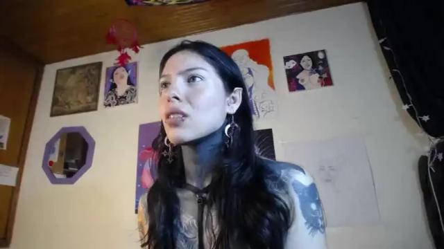 Image 8 of maliceinwonderland25 Stream on Chaturbate on 8 months ago