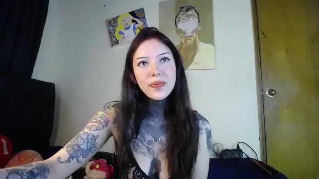 Image 4 of maliceinwonderland25 Stream on Chaturbate on 8 months ago