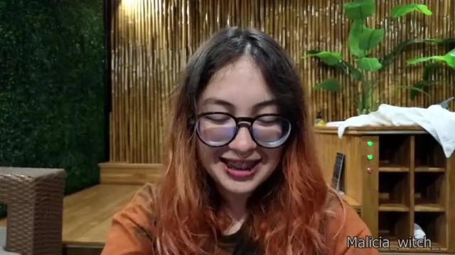 Image 11 of malicia_witch_ Stream on Chaturbate on 15 months ago