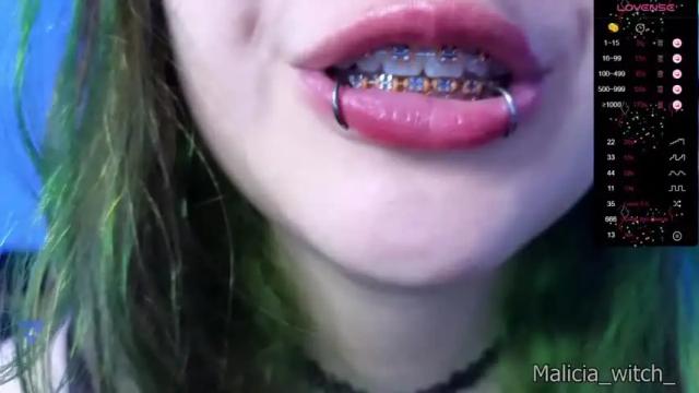 Image 12 of malicia_witch_ Stream on Chaturbate on 13 months ago
