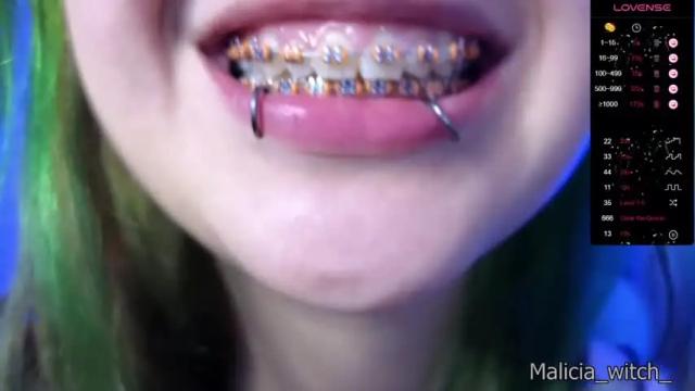 Image 8 of malicia_witch_ Stream on Chaturbate on 15 months ago