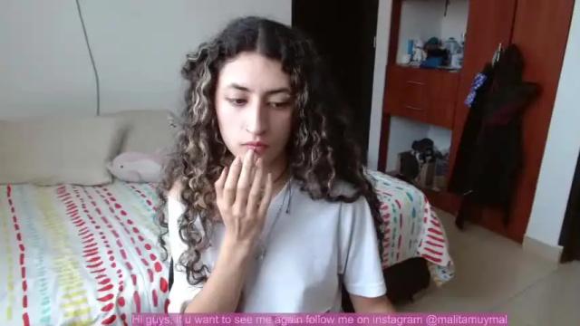 Image 7 of malitamuymal22 Stream on Chaturbate on 12 months ago