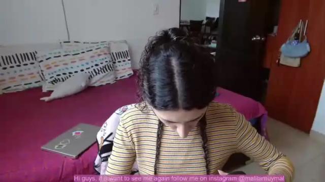 Image 3 of malitamuymal22 Stream on Chaturbate on 7 months ago