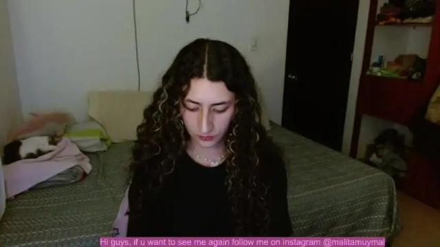 Image 2 of malitamuymal22 Stream on Chaturbate on 6 months ago