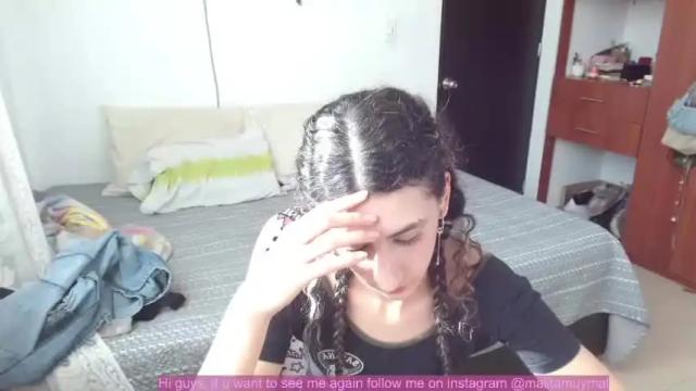 Image 8 of malitamuymal22 Stream on Chaturbate on 5 months ago