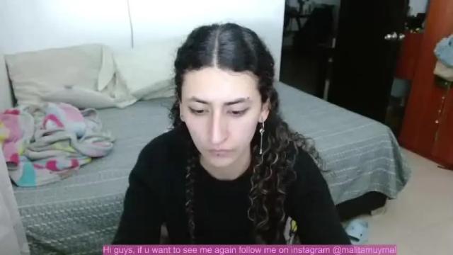 Image 1 of malitamuymal22 Stream on Chaturbate on 5 months ago