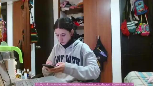 Image 4 of malitamuymal22 Stream on Chaturbate on 27 days ago