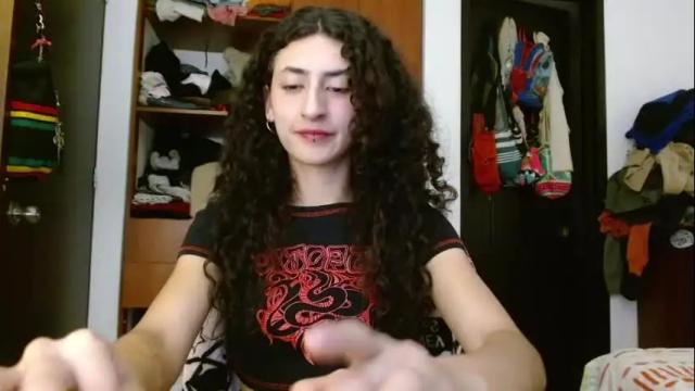 Image 2 of malitamuymal22 Stream on Chaturbate on 22 days ago