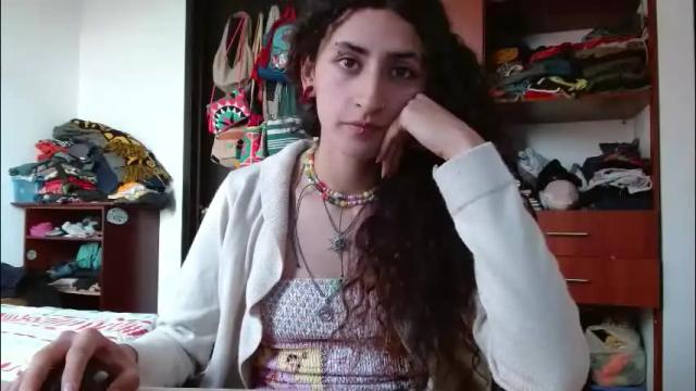 Image 6 of malitamuymal22 Stream on Chaturbate on 2 months ago