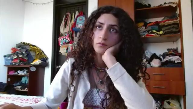 Image 8 of malitamuymal22 Stream on Chaturbate on 2 months ago