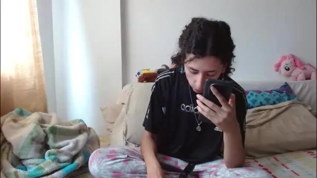 Image 4 of malitamuymal22 Stream on Chaturbate on 15 days ago