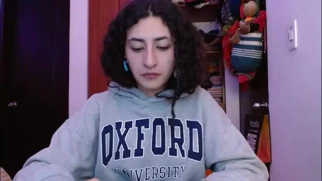 Image 2 of malitamuymal22 Stream on Chaturbate on 4 days ago