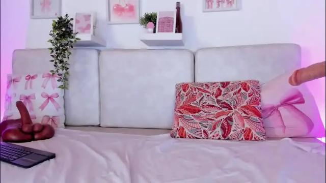 Image 2 of malka_burning Stream on Chaturbate on 1 month ago