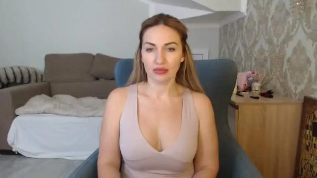 Thumbnail 1, mallinia's Stream at Chaturbate, 20 hours ago