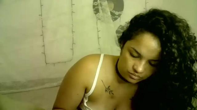 Image 3 of malorymorgantt Stream on Chaturbate on 16 months ago