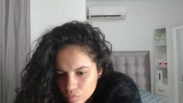 Image 2 of malorymorgantt Stream on Chaturbate on 16 months ago