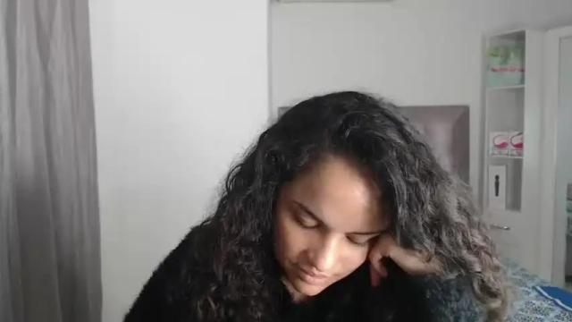 Image 4 of malorymorgantt Stream on Chaturbate on 16 months ago