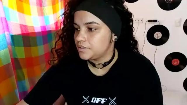 Image 7 of malorymorgantt Stream on Chaturbate on 13 months ago