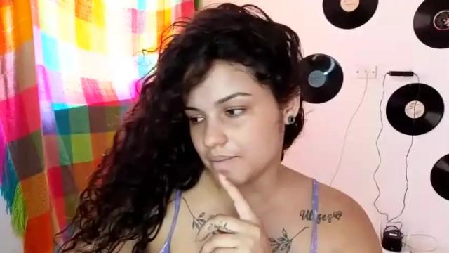 Image 3 of malorymorgantt Stream on Chaturbate on 13 months ago