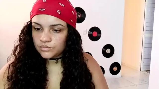 Image 6 of malorymorgantt Stream on Chaturbate on 13 months ago