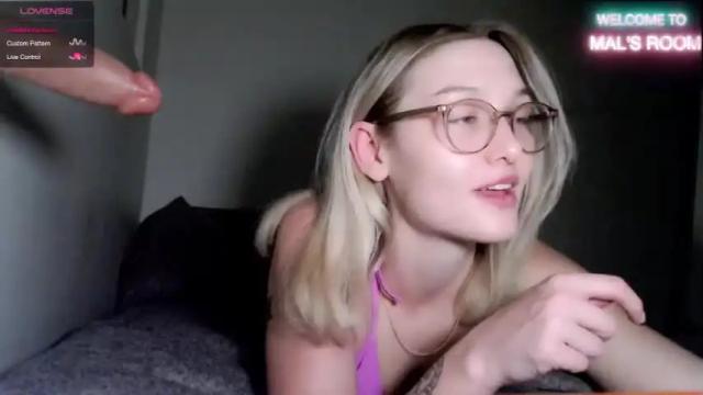 Thumbnail 3, malthevalleyqueen's Stream at Chaturbate, 17 months ago