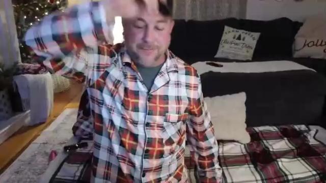 Image 10 of mamalovescum Stream on Chaturbate on 17 months ago