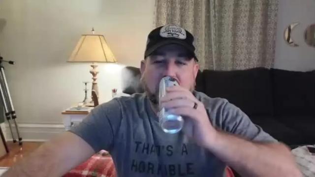 Image 8 of mamalovescum Stream on Chaturbate on 15 months ago