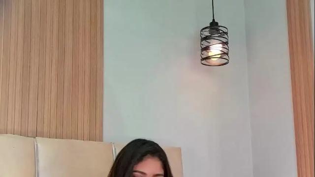 Image 4 of mami_natacha19x Stream on Chaturbate on 1 month ago