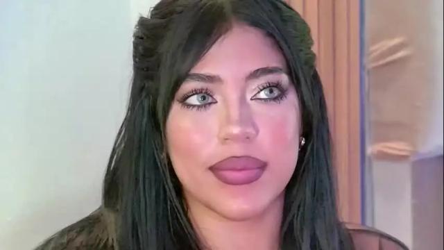 Image 10 of mami_natacha19x Stream on Chaturbate on 15 days ago
