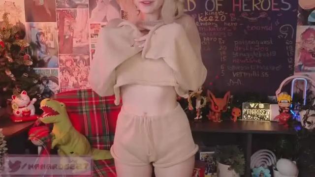 Image 2 of mana_rose Stream on Chaturbate on 12 months ago