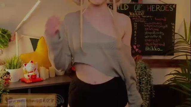 Image 11 of mana_rose Stream on Chaturbate on 27 days ago