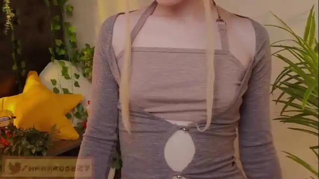 Image 10 of mana_rose Stream on Chaturbate on 5 months ago
