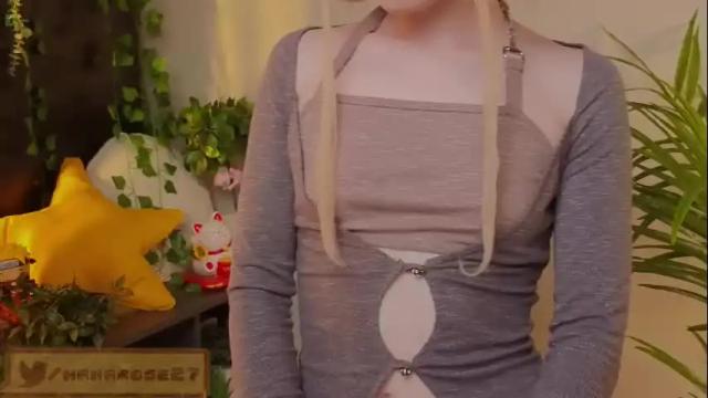 Image 11 of mana_rose Stream on Chaturbate on 5 months ago