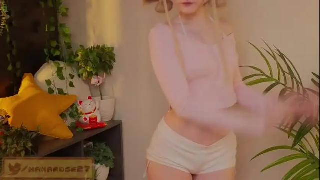 Image 4 of mana_rose Stream on Chaturbate on 5 months ago