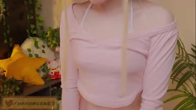 Image 8 of mana_rose Stream on Chaturbate on 5 months ago