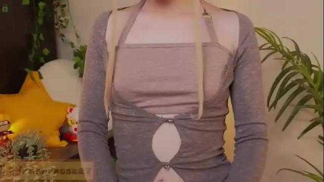 Image 10 of mana_rose Stream on Chaturbate on 4 months ago