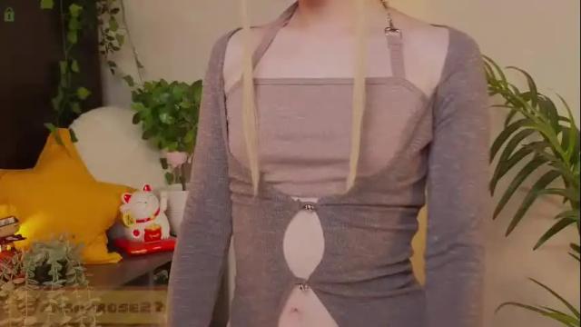 Image 12 of mana_rose Stream on Chaturbate on 4 months ago