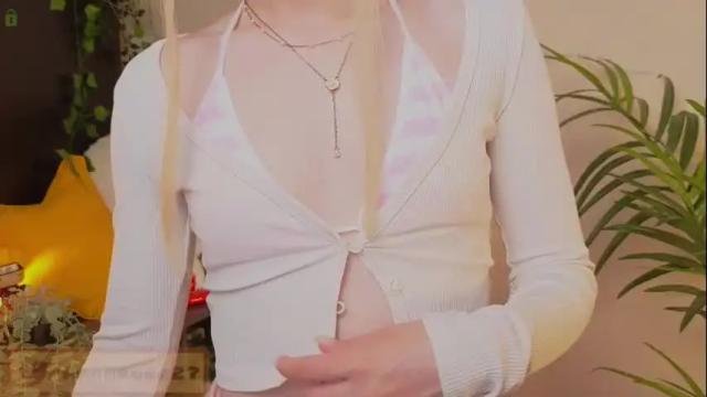 Image 4 of mana_rose Stream on Chaturbate on 4 months ago