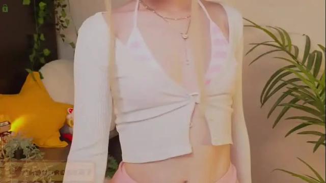 Image 8 of mana_rose Stream on Chaturbate on 4 months ago