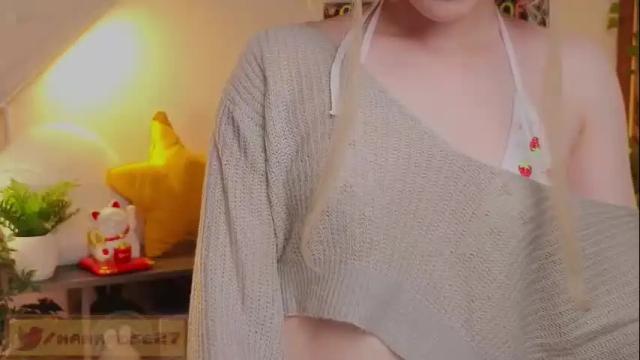 Image 4 of mana_rose Stream on Chaturbate on 4 months ago