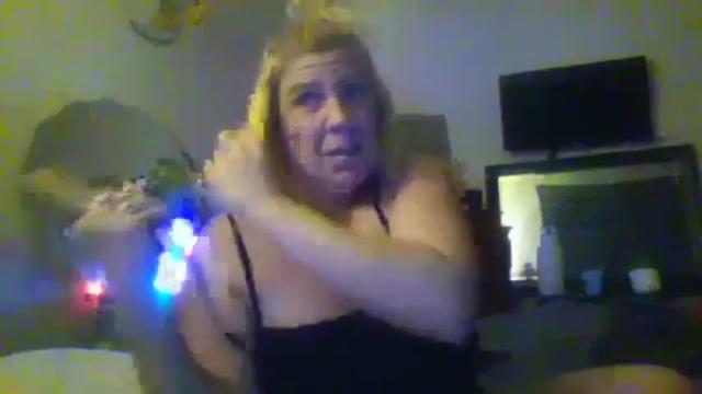 Image 2 of mandilube39 Stream on Chaturbate on 17 hours ago