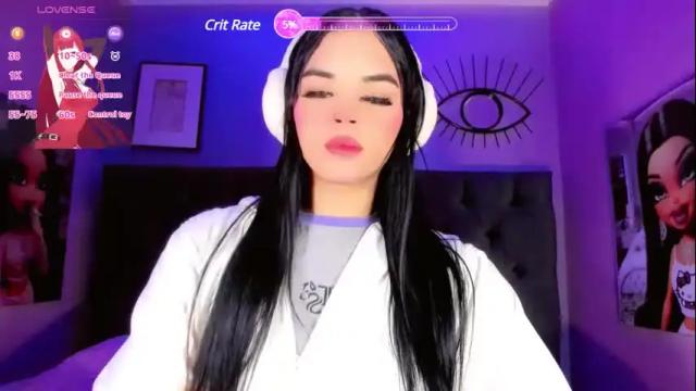 Image 2 of manellyksparklee Stream on Chaturbate on 13 days ago