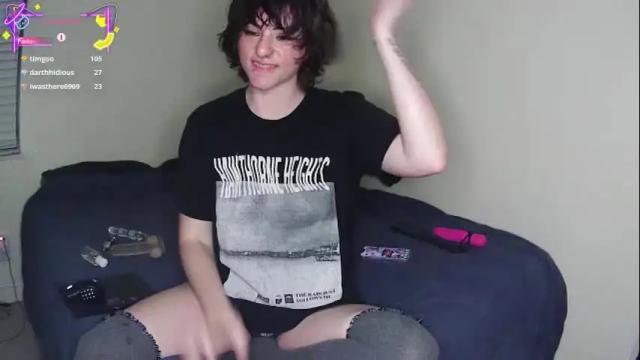 Image 3 of manicmercury Stream on Chaturbate on 7 months ago