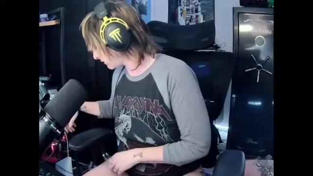 Thumbnail 1, manicmercury's Stream at Chaturbate, 3 months ago