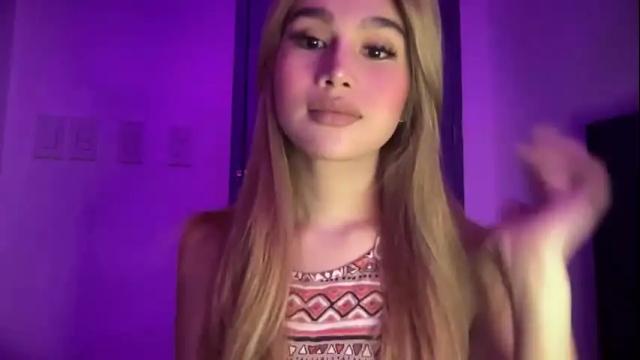 Image 2 of manika21 Stream on Chaturbate on 1 month ago