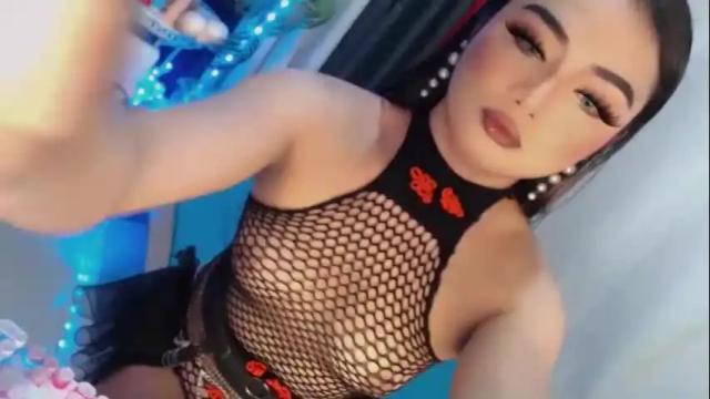 Image 2 of manika_manika69xx Stream on Chaturbate on 2 months ago