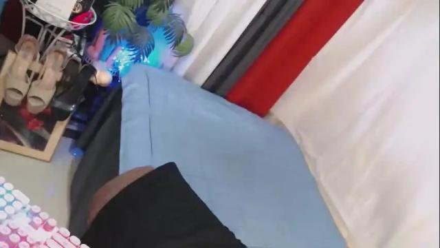 Image 4 of manika_manika69xx Stream on Chaturbate on 1 month ago