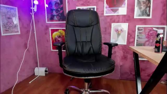 Image 7 of mantis_wine Stream on Chaturbate on 5 months ago