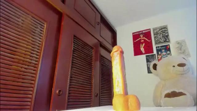 Image 8 of mantis_wine Stream on Chaturbate on 2 months ago