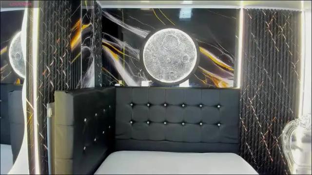 Image 3 of mantis_wine Stream on Chaturbate on 12 days ago